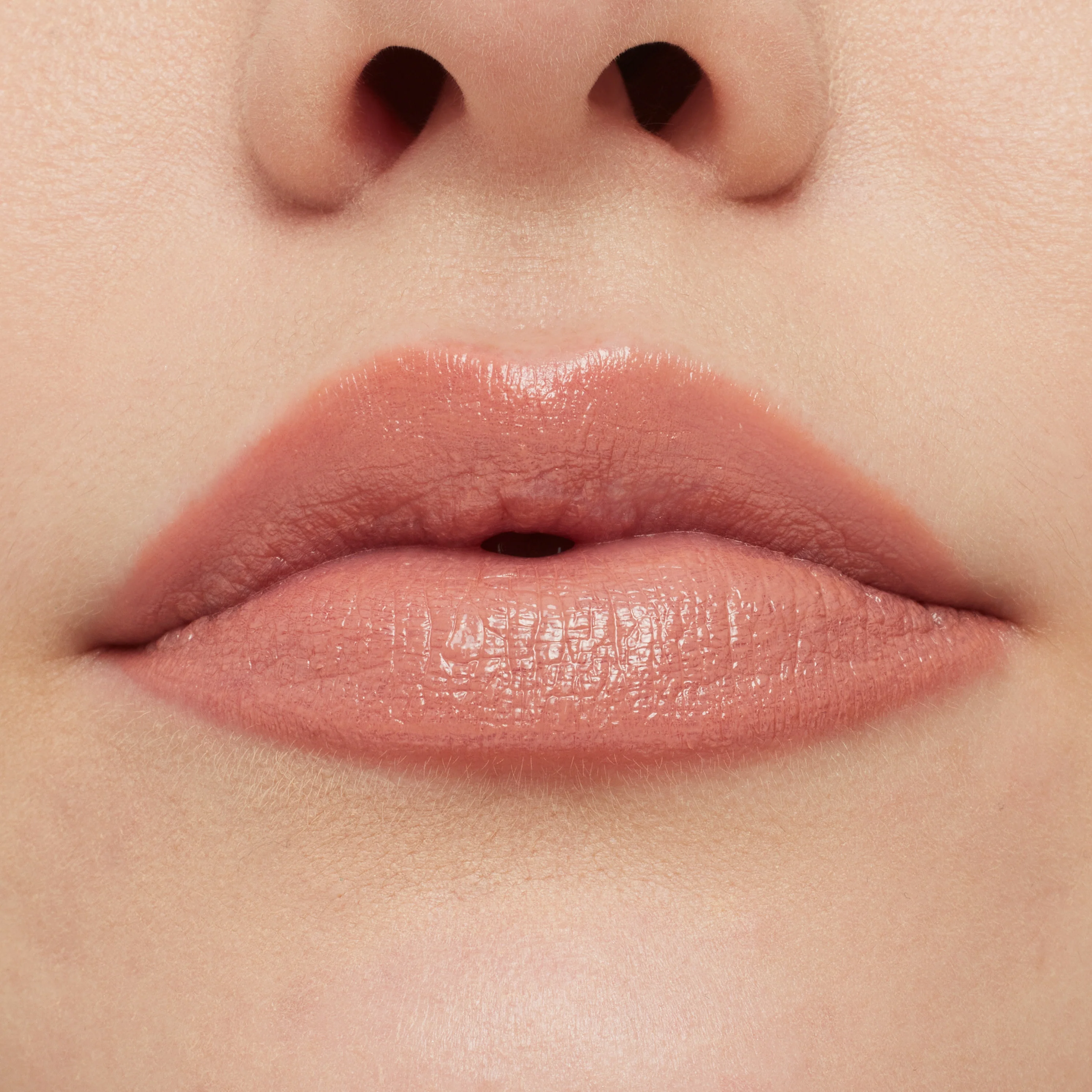 „Rossetti M·A·CXIMAL SLEEK SATIN“ LŪPŲ DAŽAI – „Rossetto“