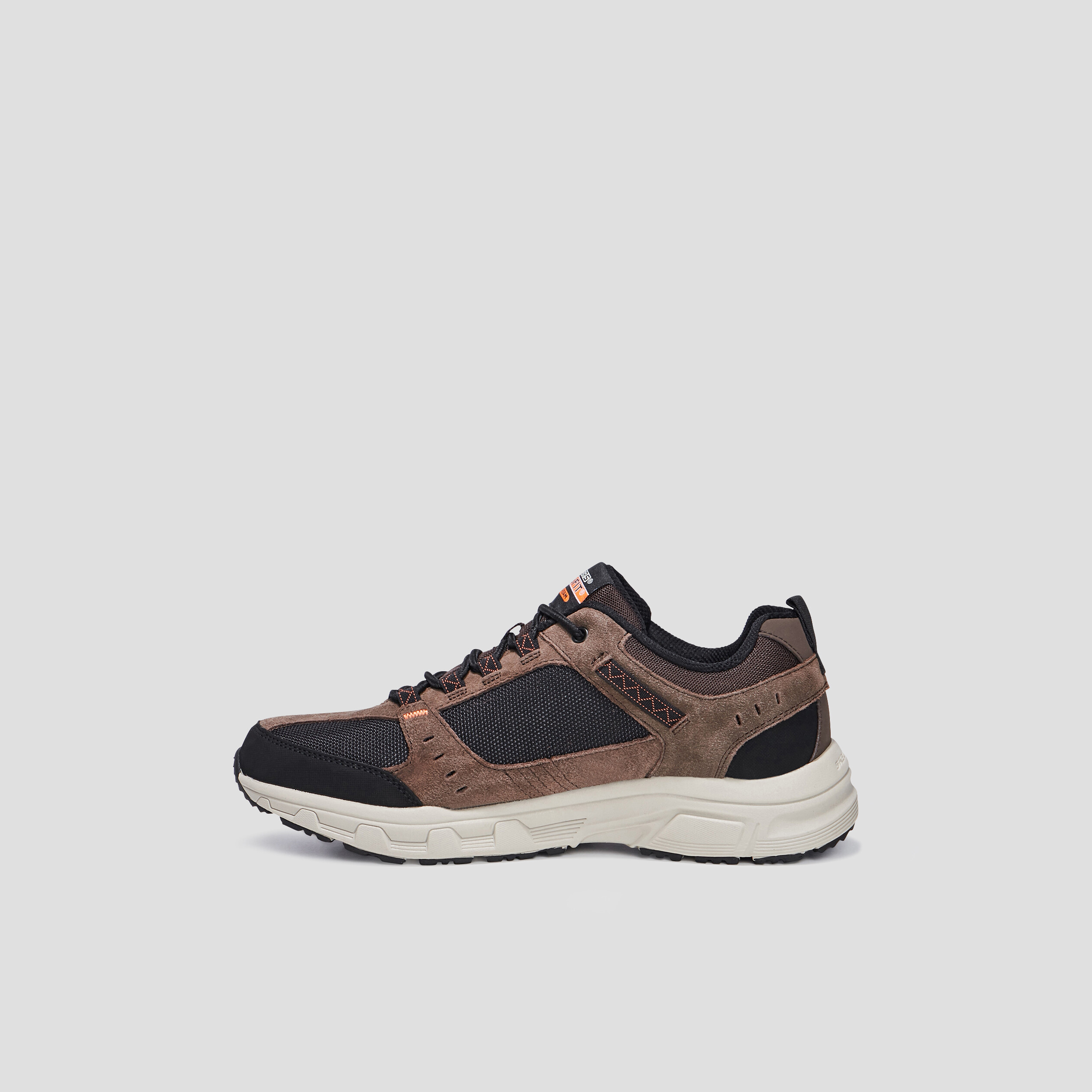 Runnings à mémoire de forme Skechers marron homme | La Halle
