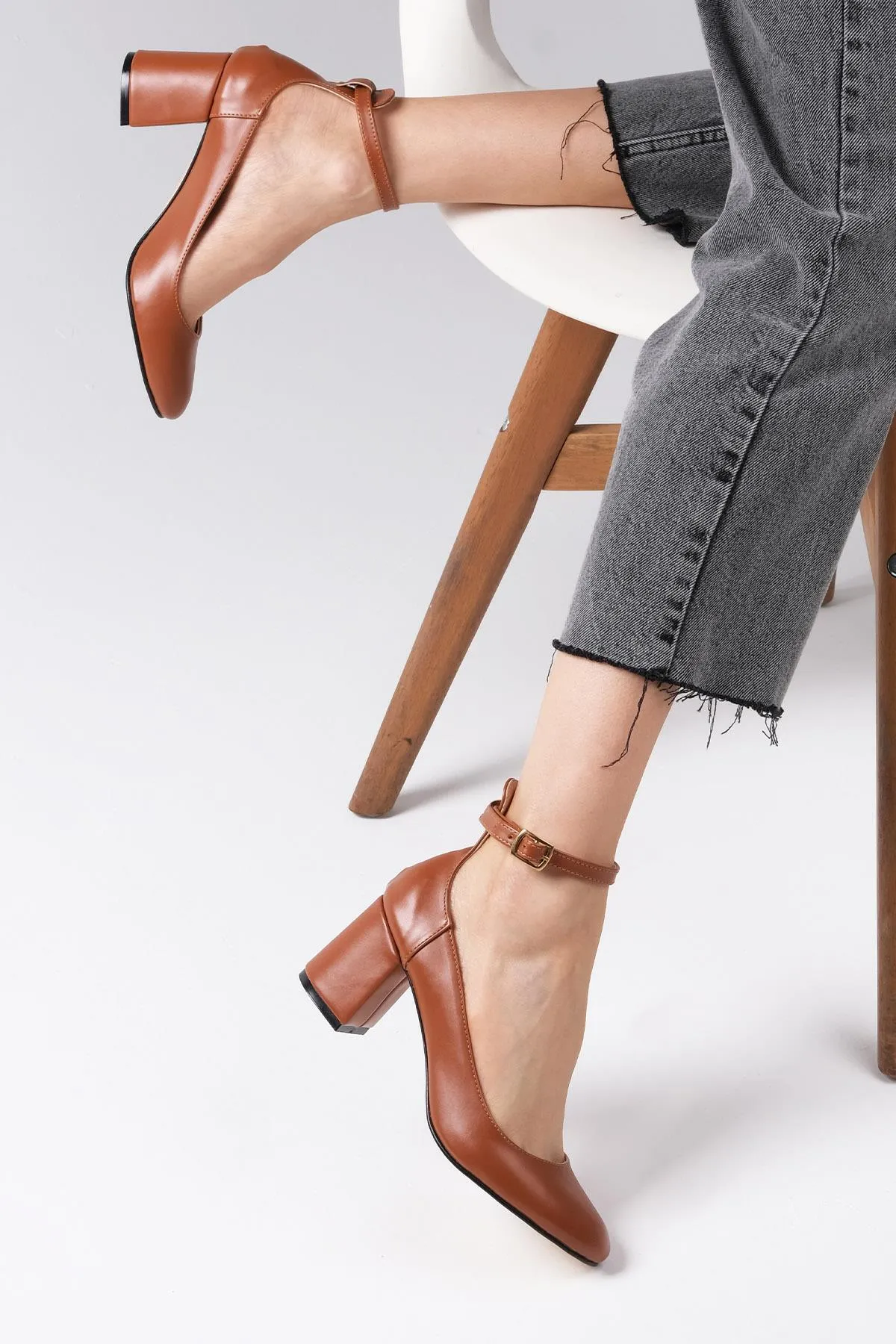 Mio Gusto  Celine Tan Color Damen-Schuhe mit Absatz