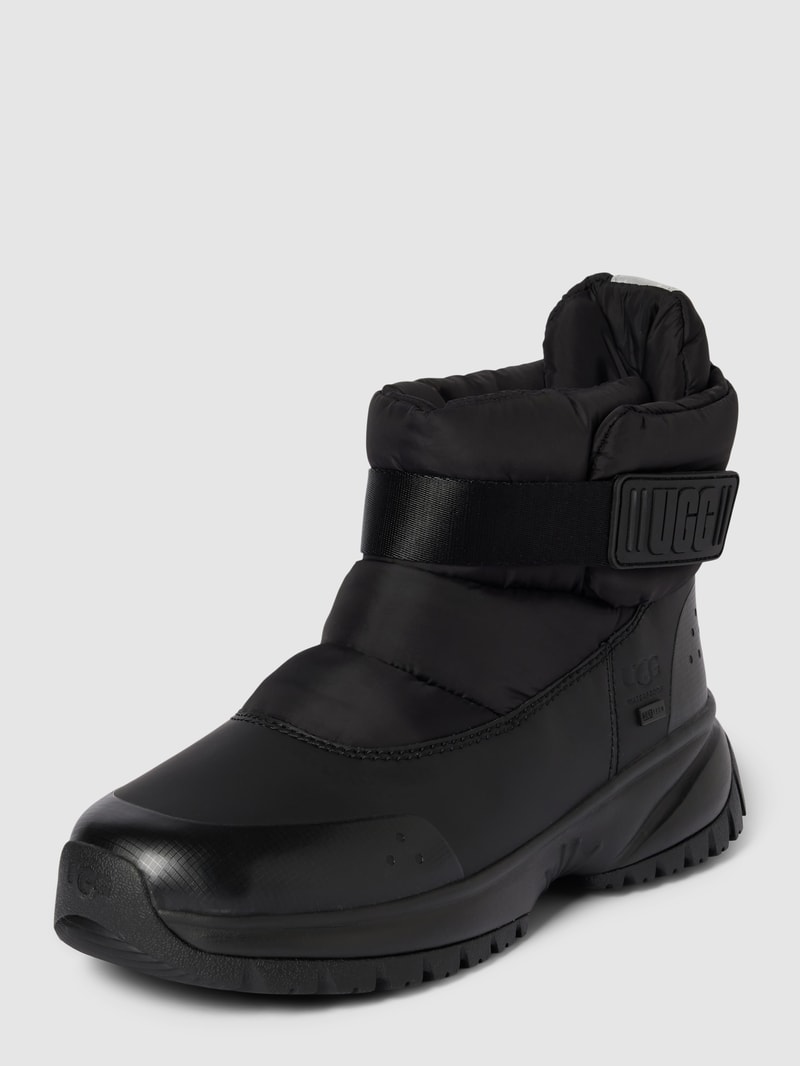 Stiefel mit Label-Details in schwarz