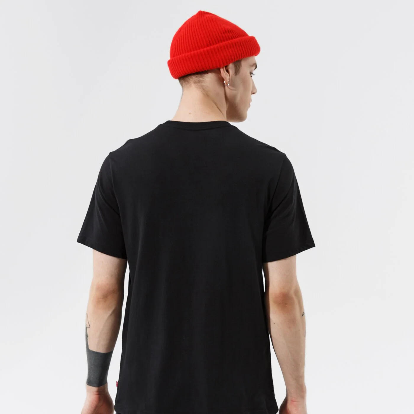 LEVI'S T-SHIRT SS RELAXED FIT TEE Schwarz