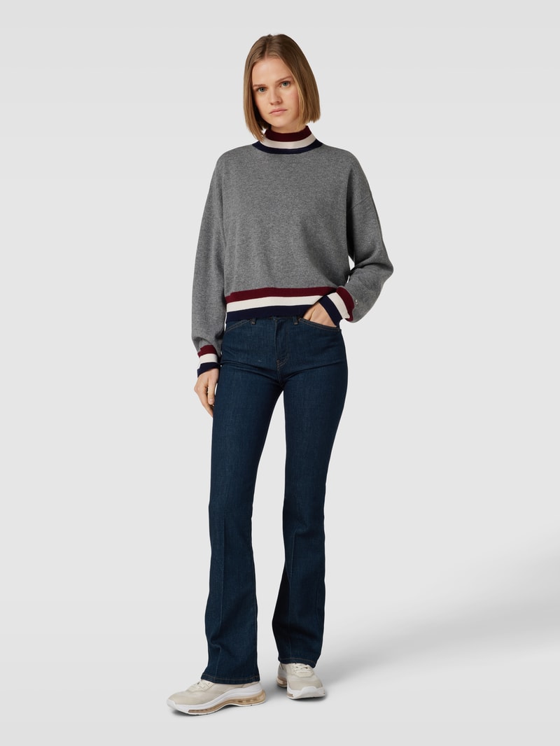 Bootcut Jeans Modell 'NALA' in dunkelblau
