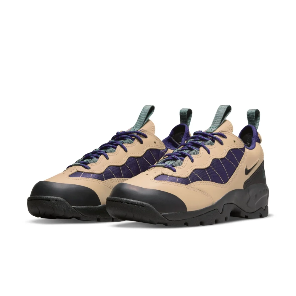 Nike ACG Air Mada DM3004-200 / braun