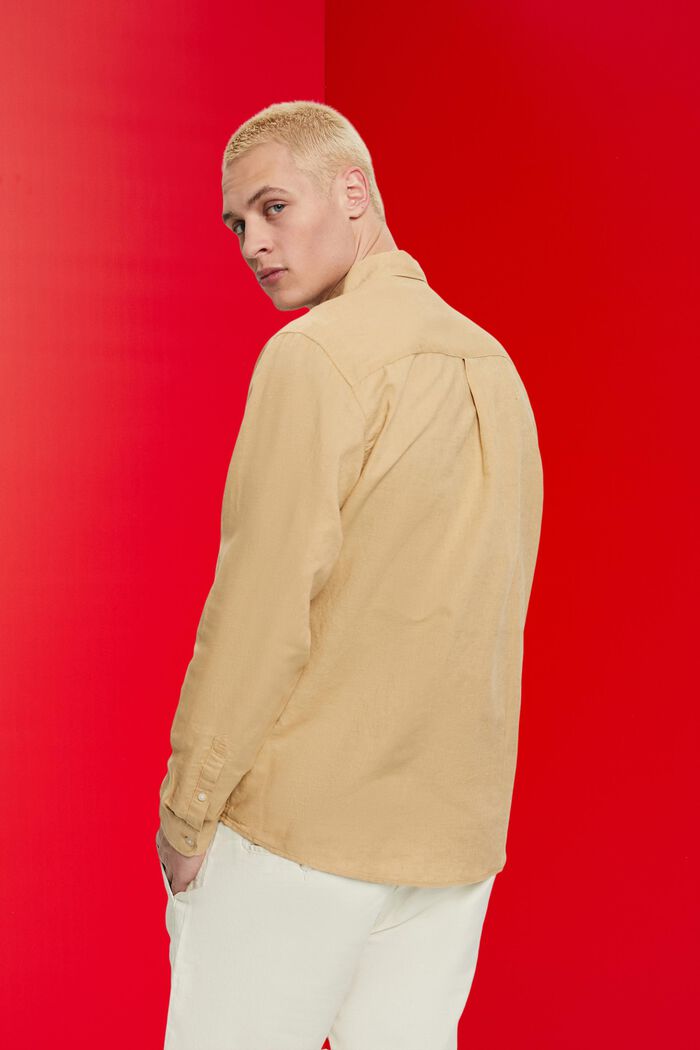 Button-Down-Hemd aus Baumwolle und Leinen