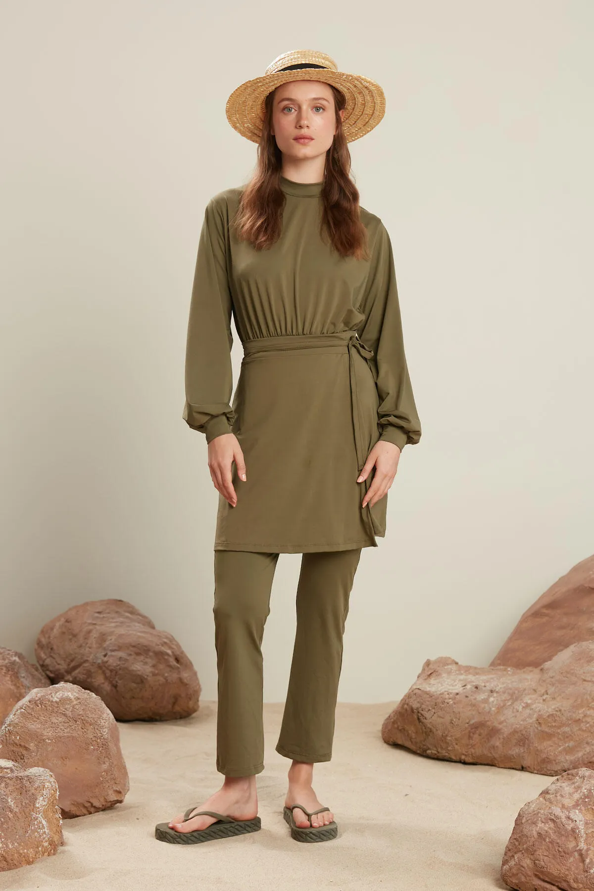 Manuka  HIJAB-BADEHOSE KHAKI