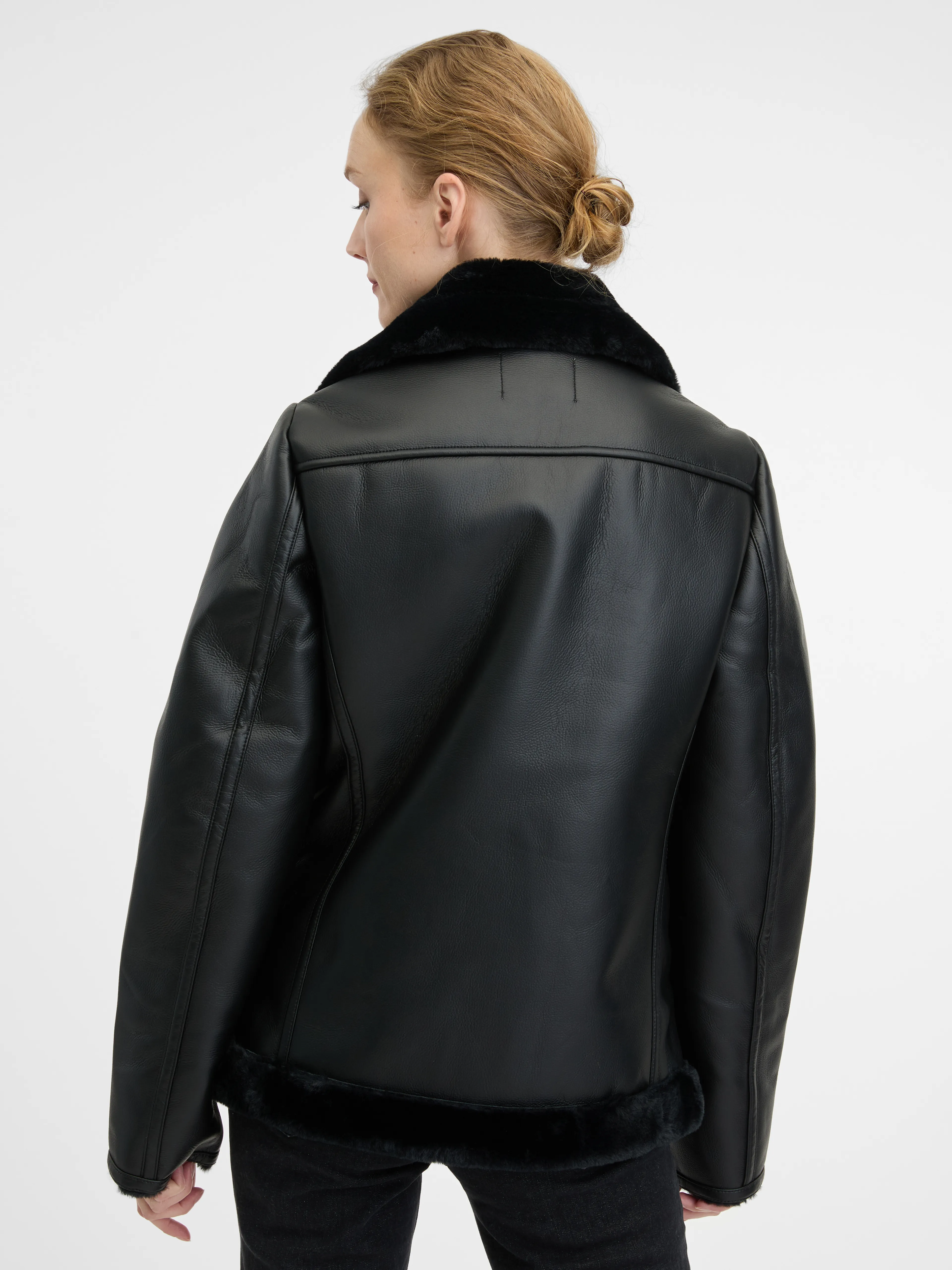 Schwarze Damenjacke ORSAY