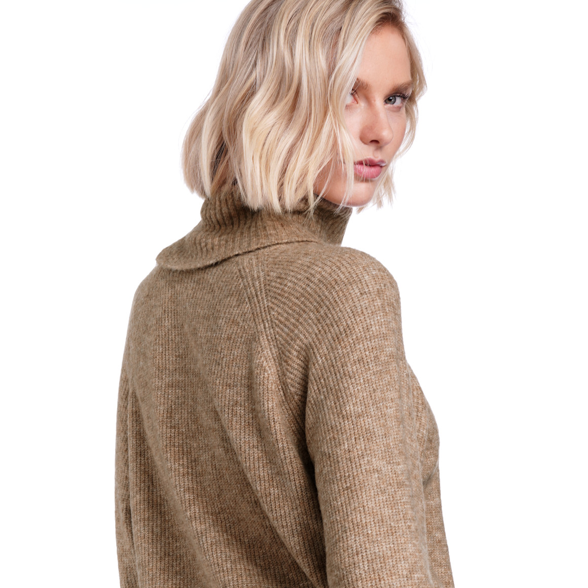 Damen Strickkleid mit Rollkragen