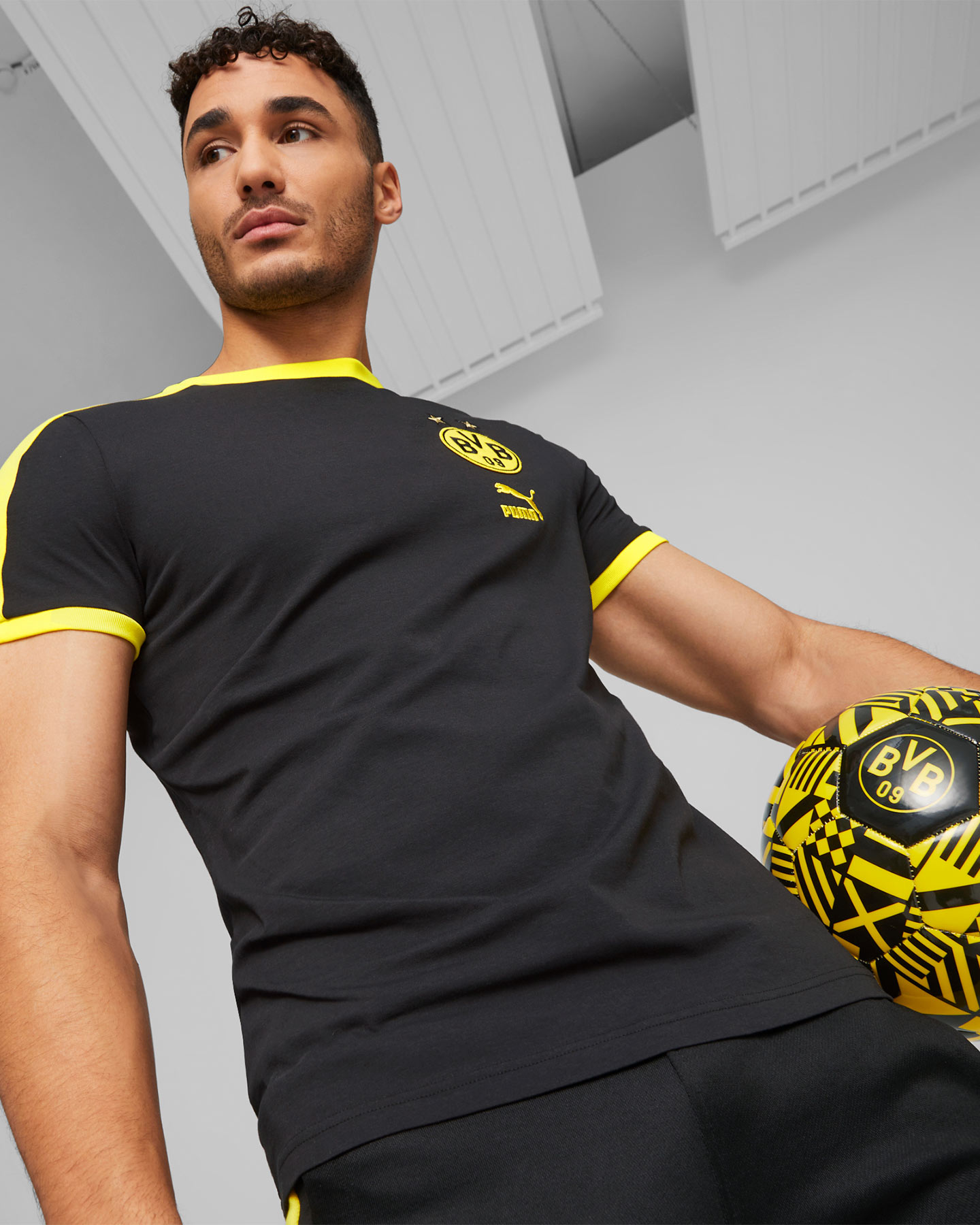 Puma Borussia Dortmund T7 M Officielt Fodboldtøj 769572-02