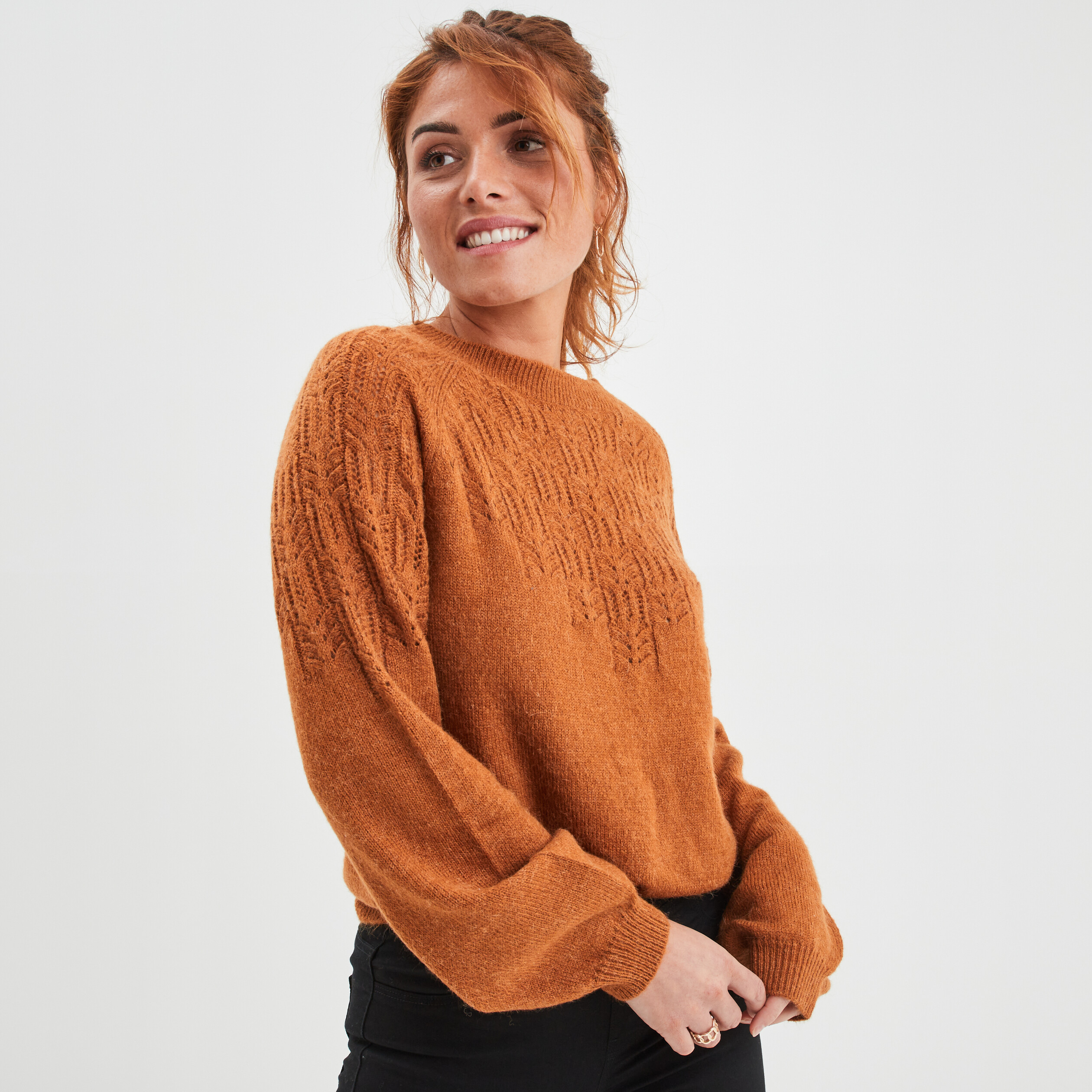 Pull manches ballons détails ajourés marron cognac femme | La Halle