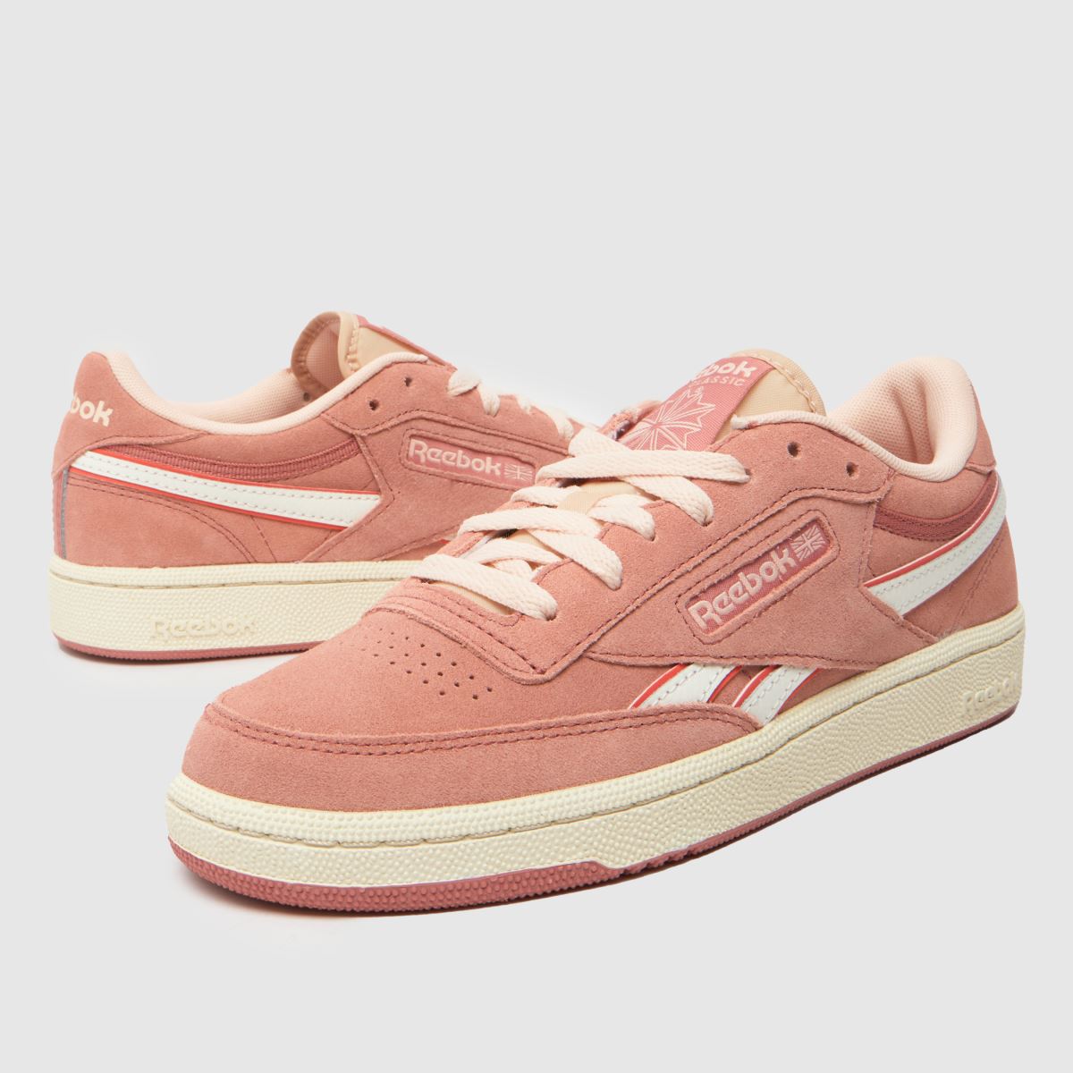 Reebok Club C Revenge – Vita och rosa träningsskor