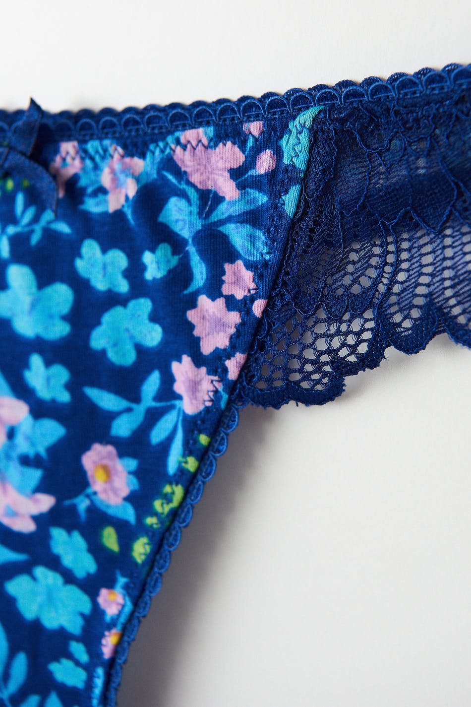 Riley organic cotton thong