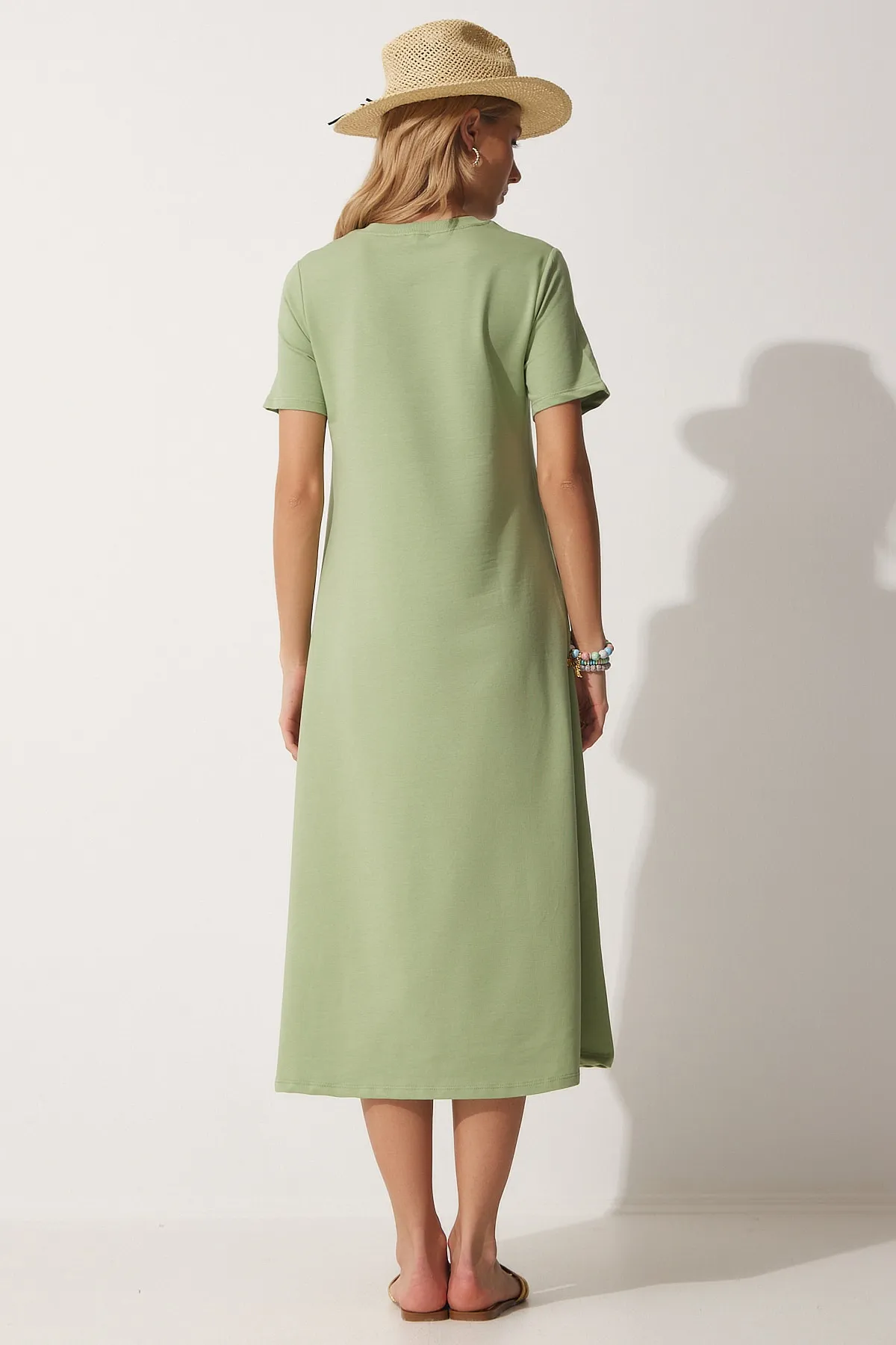 Happiness İstanbul  Grünes A-Linien-Sommerkleid für Damen aus gekämmter Baumwolle UB00060
