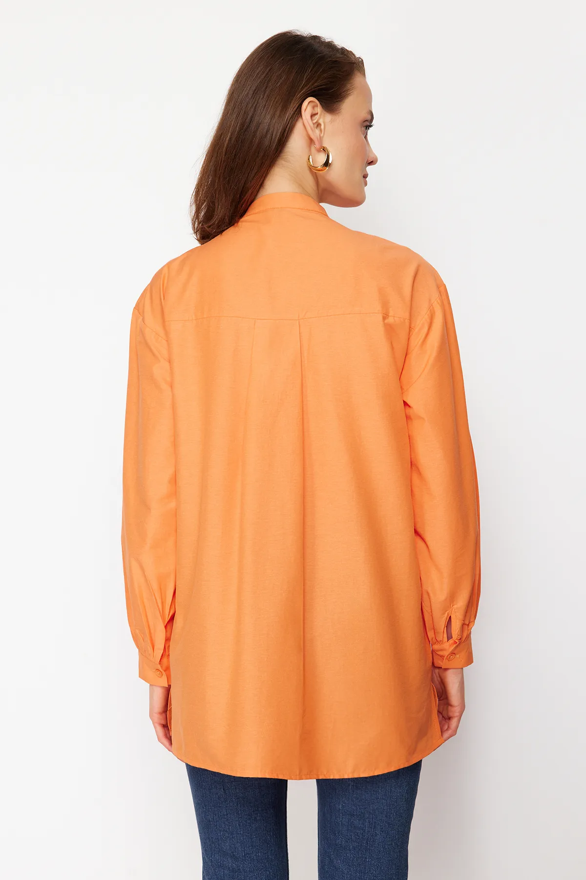 Trendyol Modest  Orangefarbenes gewebtes Baumwollhemd TCTSS23TG00030