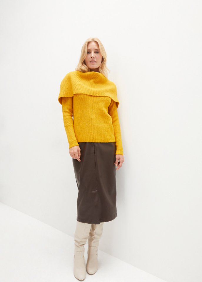 Pullover mit variablem Schal-Element
