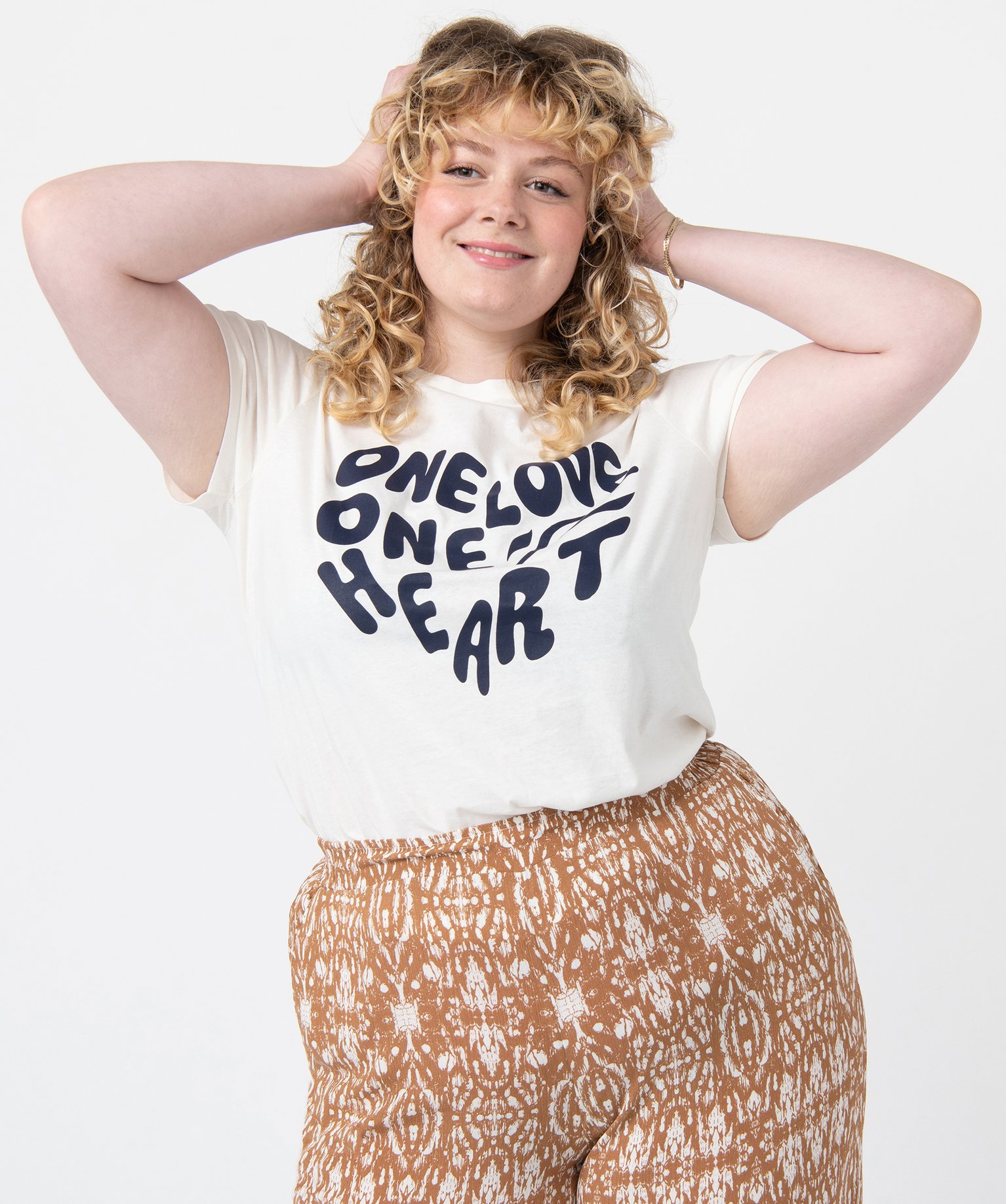 Tee-shirt femme grande taille à manches courtes avec inscri... imprime | GEMO