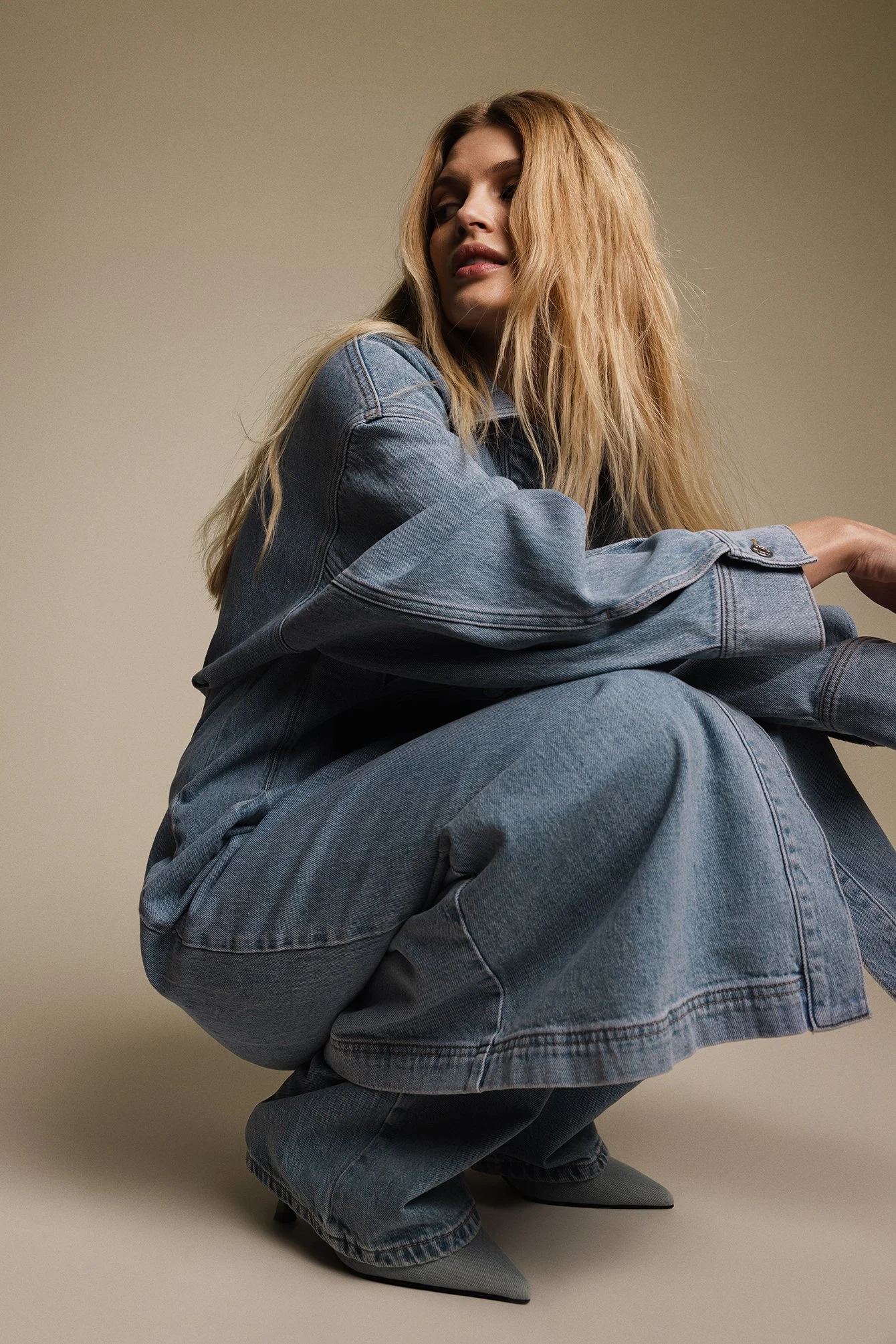 Kleid mit markanter Taille