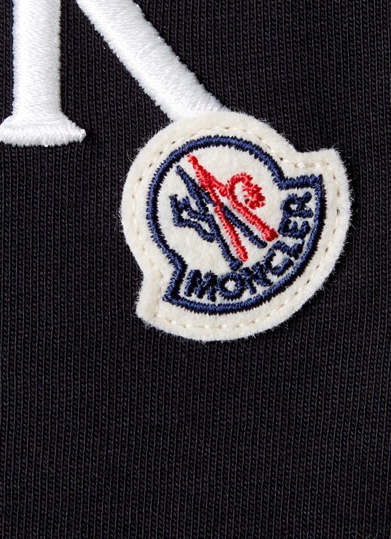 T-shirt Moncler in cotone biologico con logo ricamato
