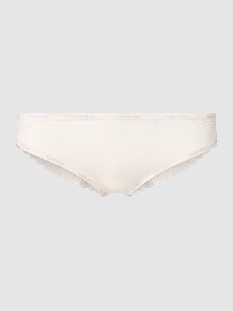 String mit Häkelspitze Modell 'FLIRTY' in rosé