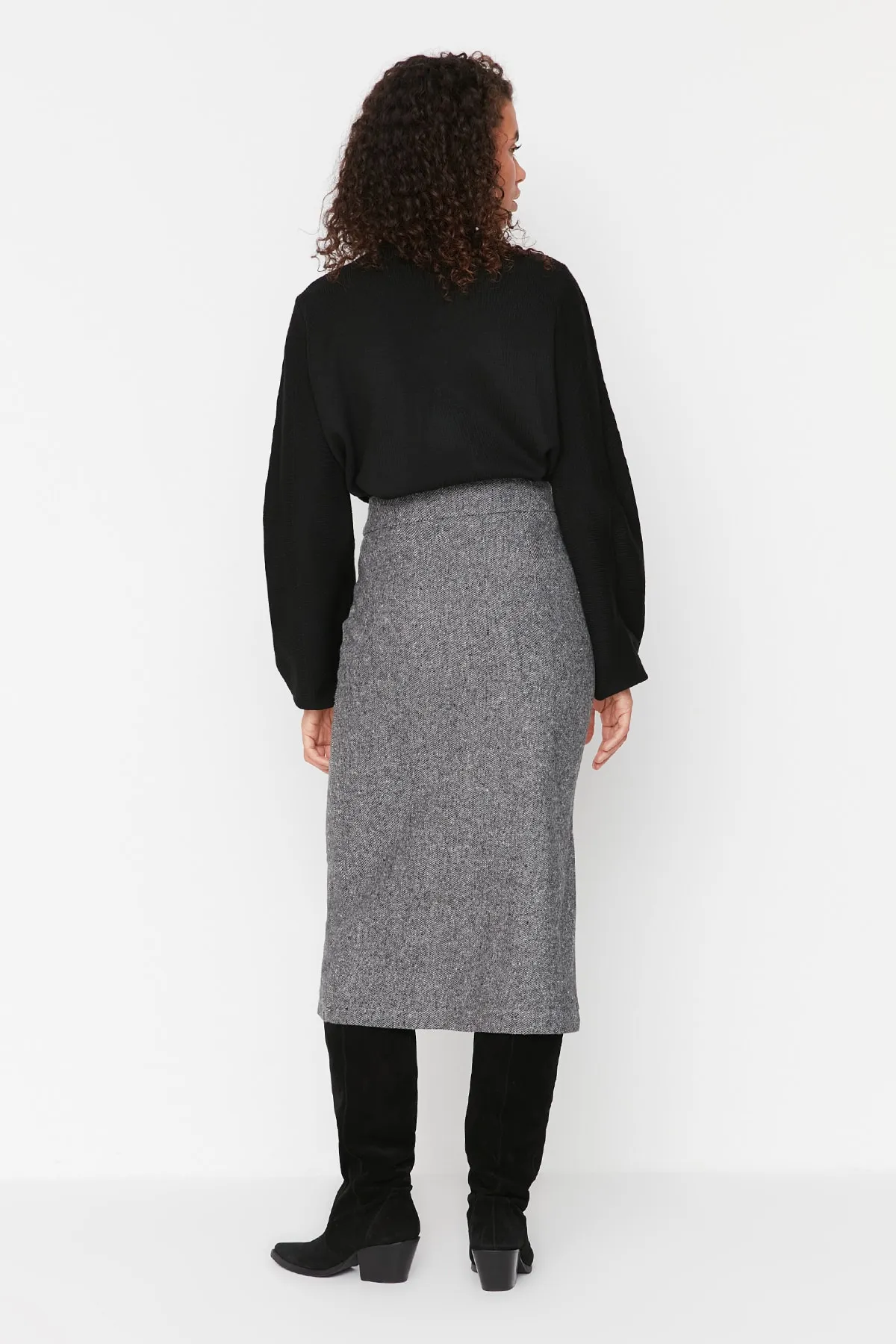 Trendyol Collection  Grauer Midi-Webrock aus Stoff mit Knopfleiste und Taschendetails TWOAW23ET00323