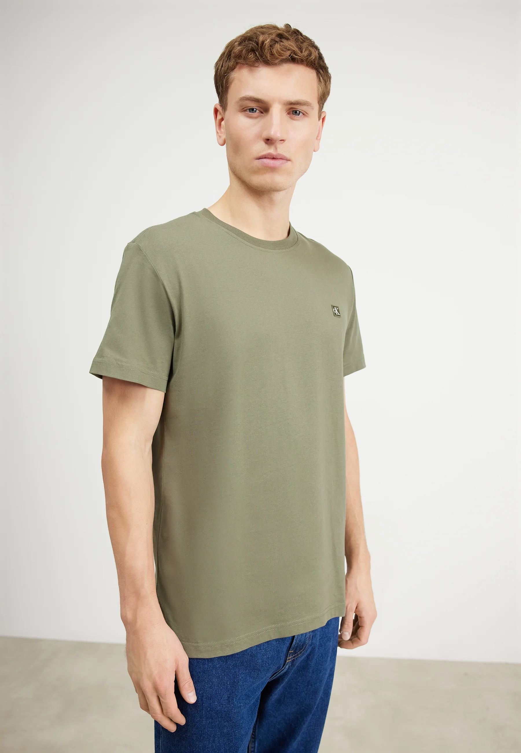 Calvin Klein Jeans BADGE TEE - Camiseta básica