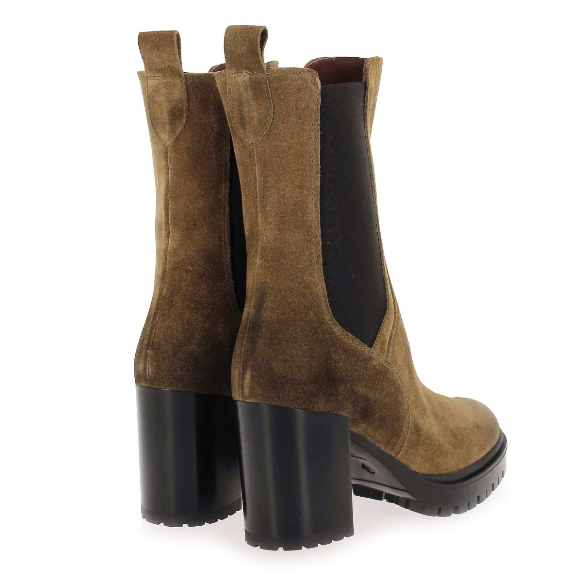 Emanuele Crasto   55003 - camel