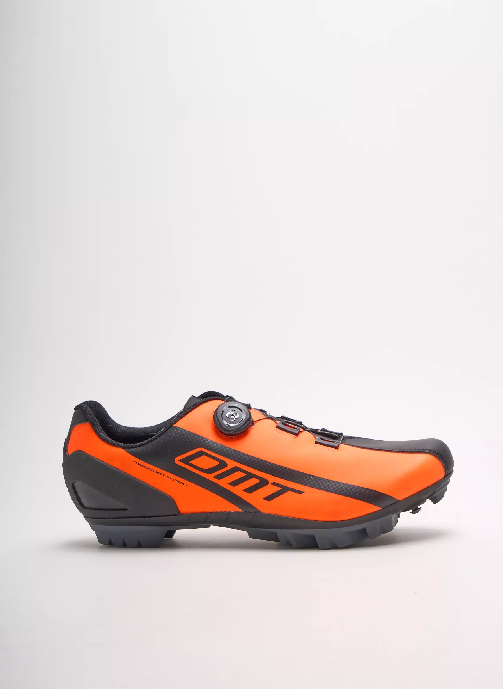 Dmt Baskets Homme couleur orange