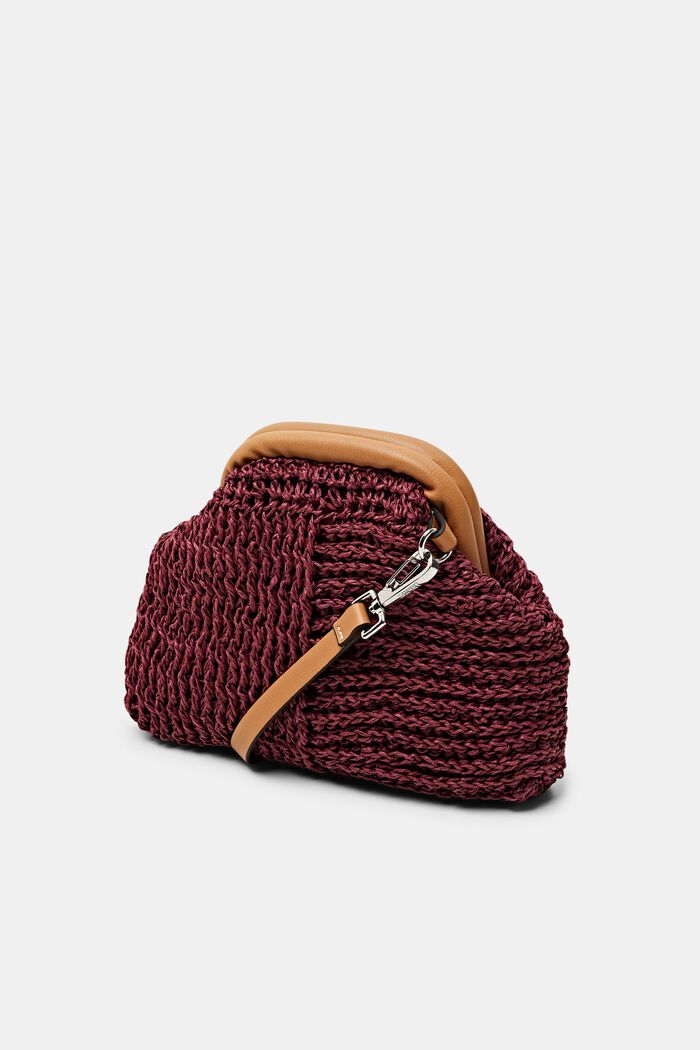 Schultertasche aus Bast mit Details in Lederoptik