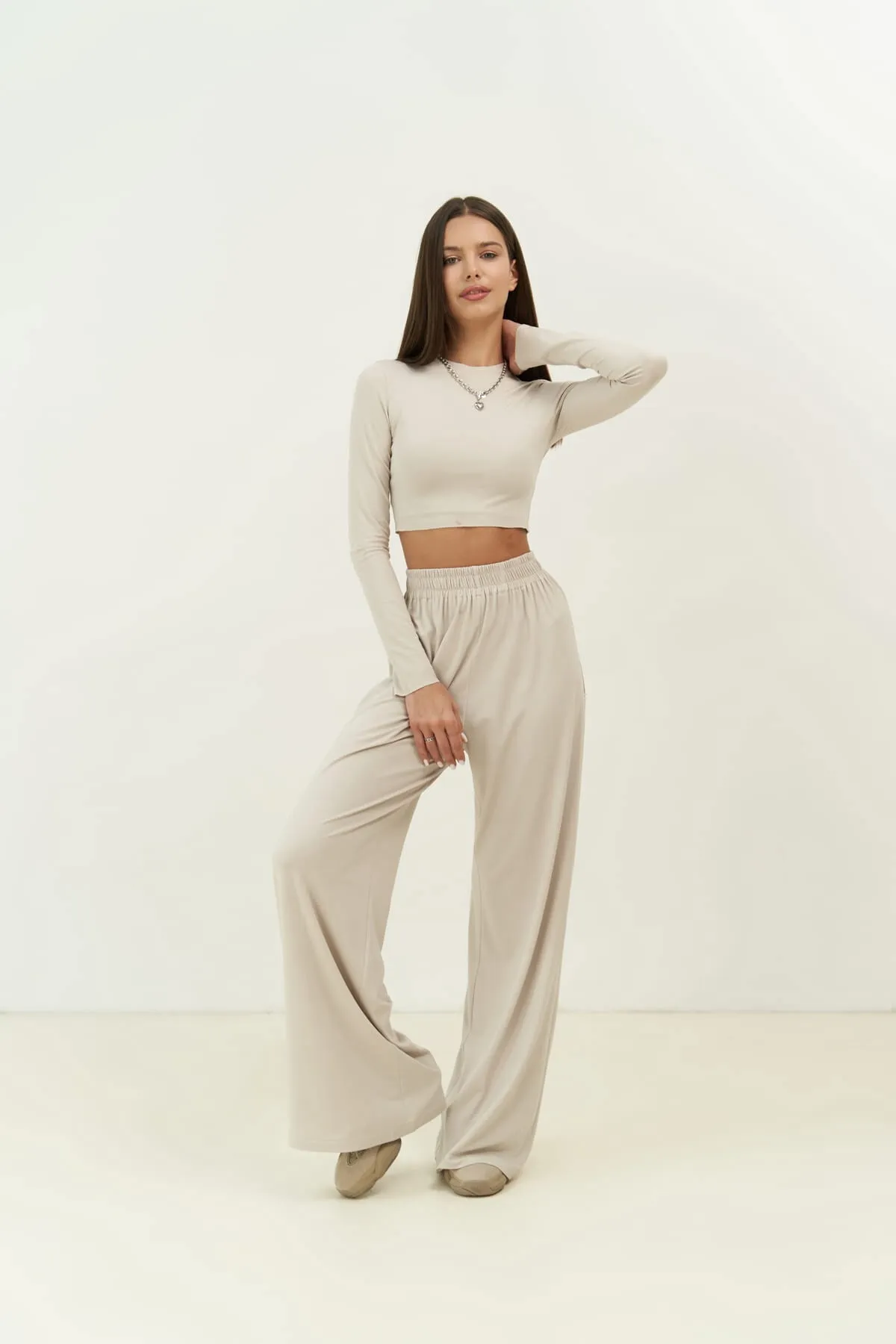 MAİ COLLECTİON  Jany – Langärmliges Set mit kurzer Hose in Steinoptik