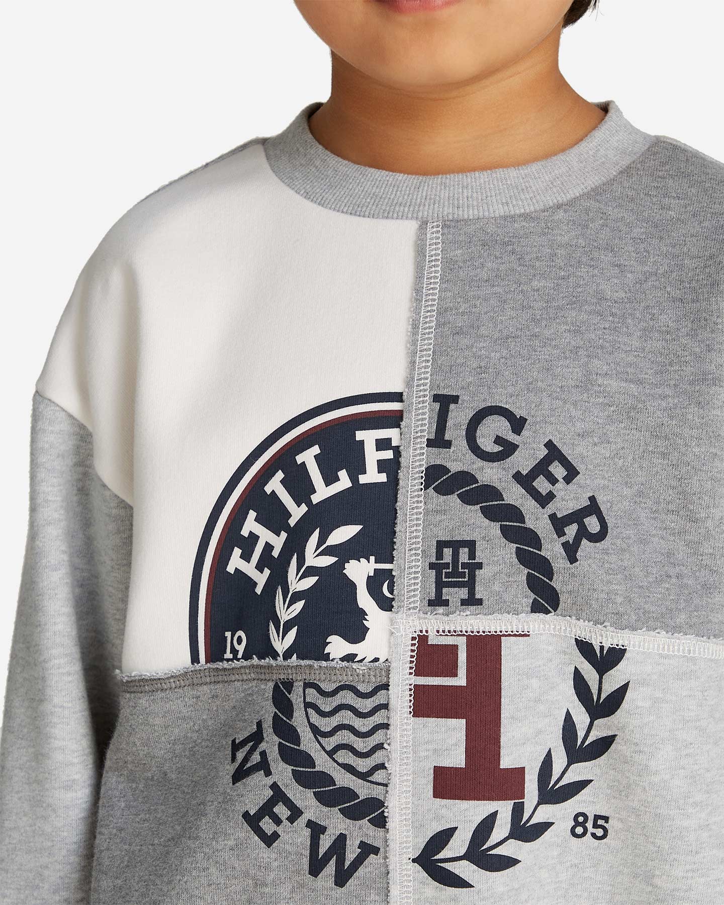 Felpa Tommy Hilfiger Color Block Jr KB0KB09380-P1A