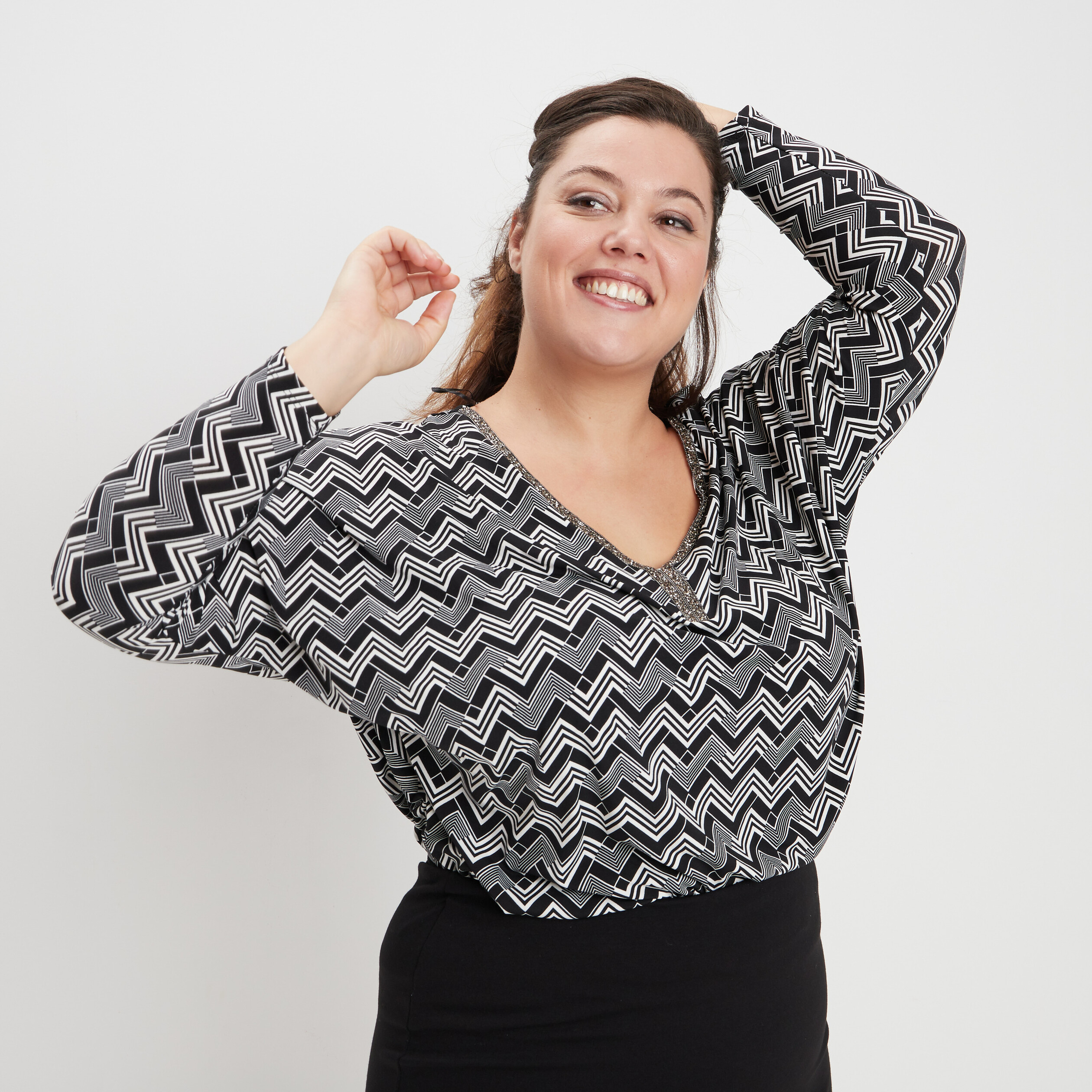 T-shirt de soirée manches longues noir femme grande taille | La Halle