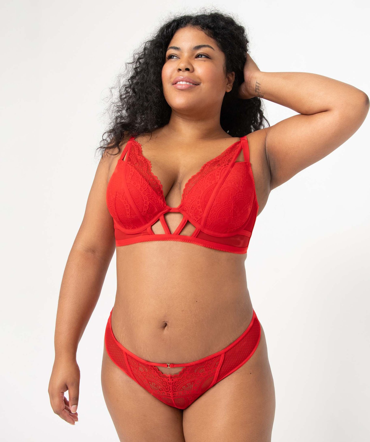 String femme grande taille en dentelle et tulle avec découp... rouge | GEMO