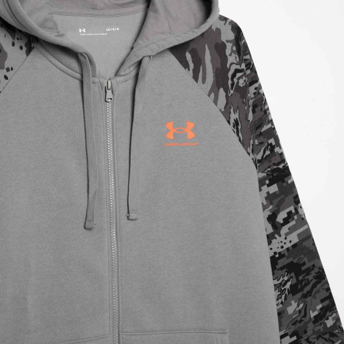 Under Armour – Rival – Mörkgrå fleece med kamouflagemönster