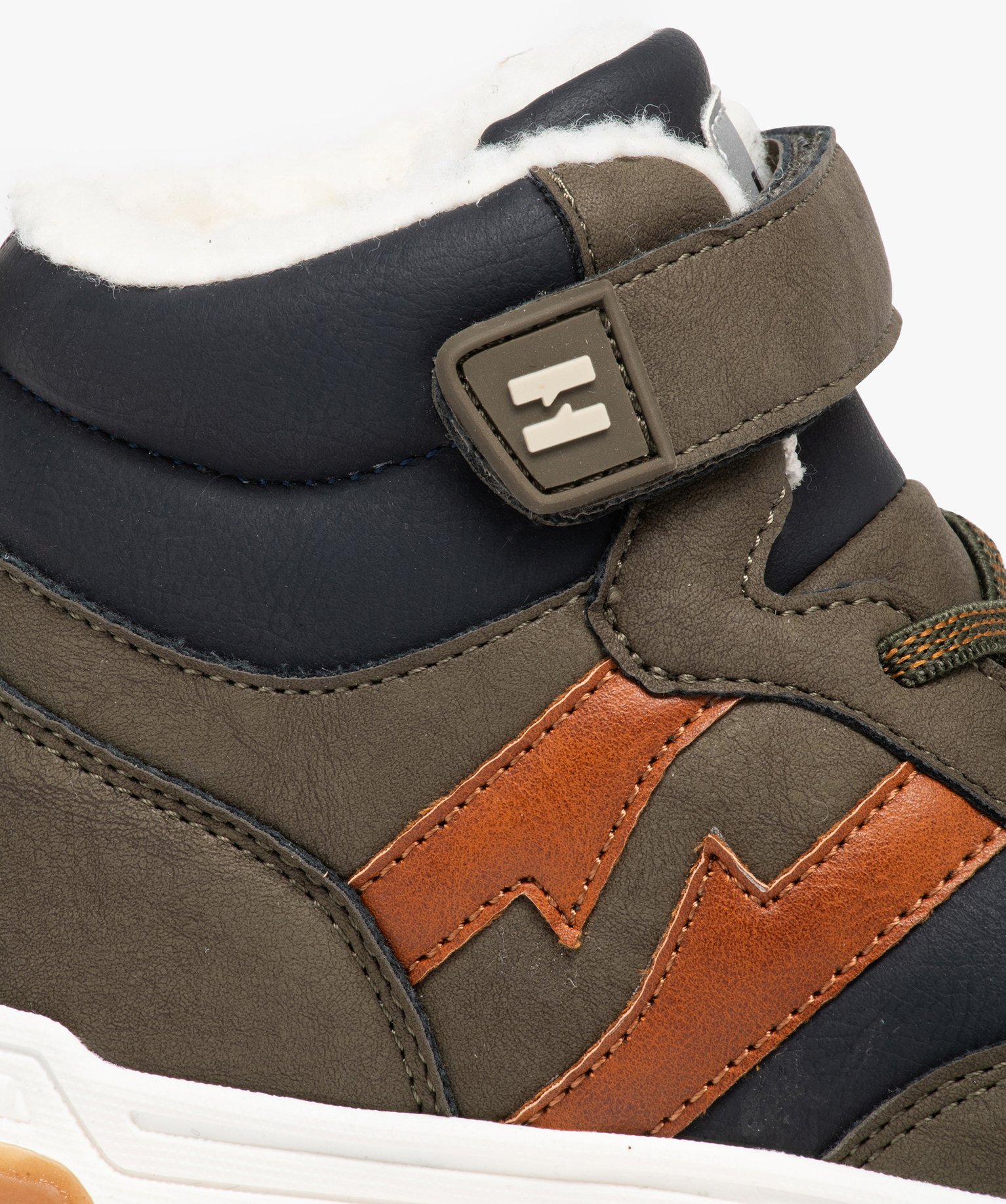 Baskets Garçon mid-cut avec col fourré et à scratch - Hobiz kaki | GEMO