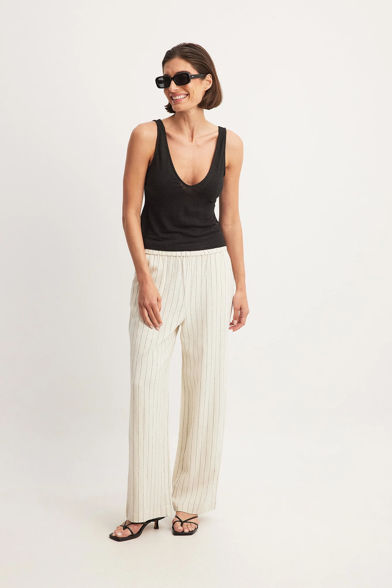 Elastische Hose aus Leinenmischung mit mittlerer Taille