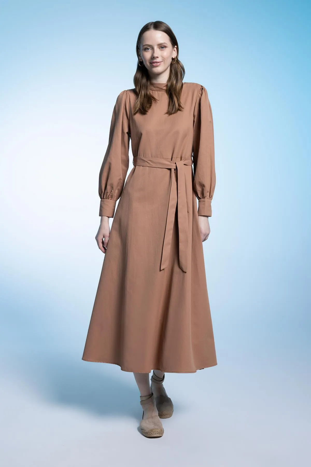 DeFacto  Langärmliges Kleid aus Popeline in A-Linie mit halbem Rollkragen