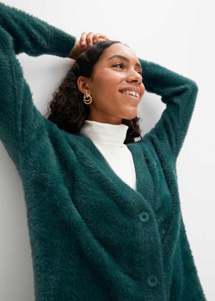Flauschige Strickjacke