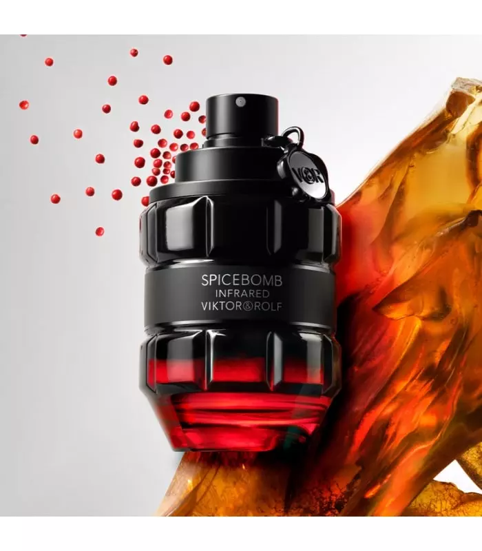 SPICEBOMB INFRARED Eau de toilette Orientale Ambrée