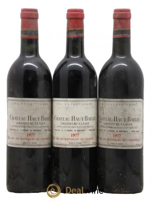 Château Haut-Bailly Cru Classé de Graves  1977 - Lot de 3 Bouteilles