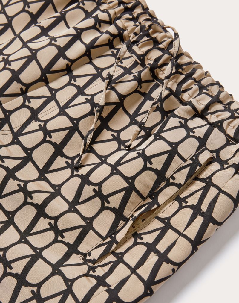 SILK FAILURE BERMUDA SHORTS MED HELHEDSTÆNDIGT IKONOGRAFISK TOILE-PRINT