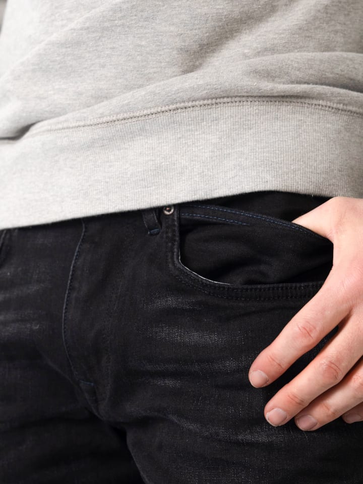 Petrol Industries Regular Tapered Fit Jeans Russel in Schwarz günstig kaufen