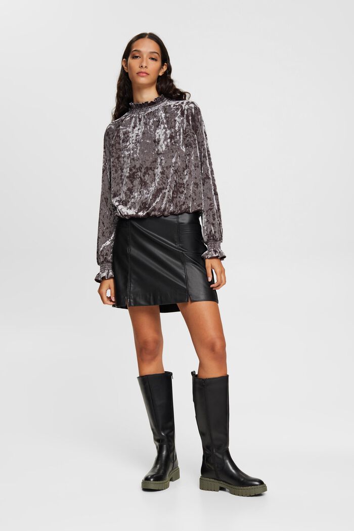 Longsleeve aus Samt mit gesmokten Details
