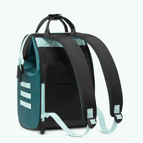 Adventurer Medium Backpack Salt Lake City black