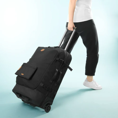 Berlin medium 2-wheel soft suitcase, black