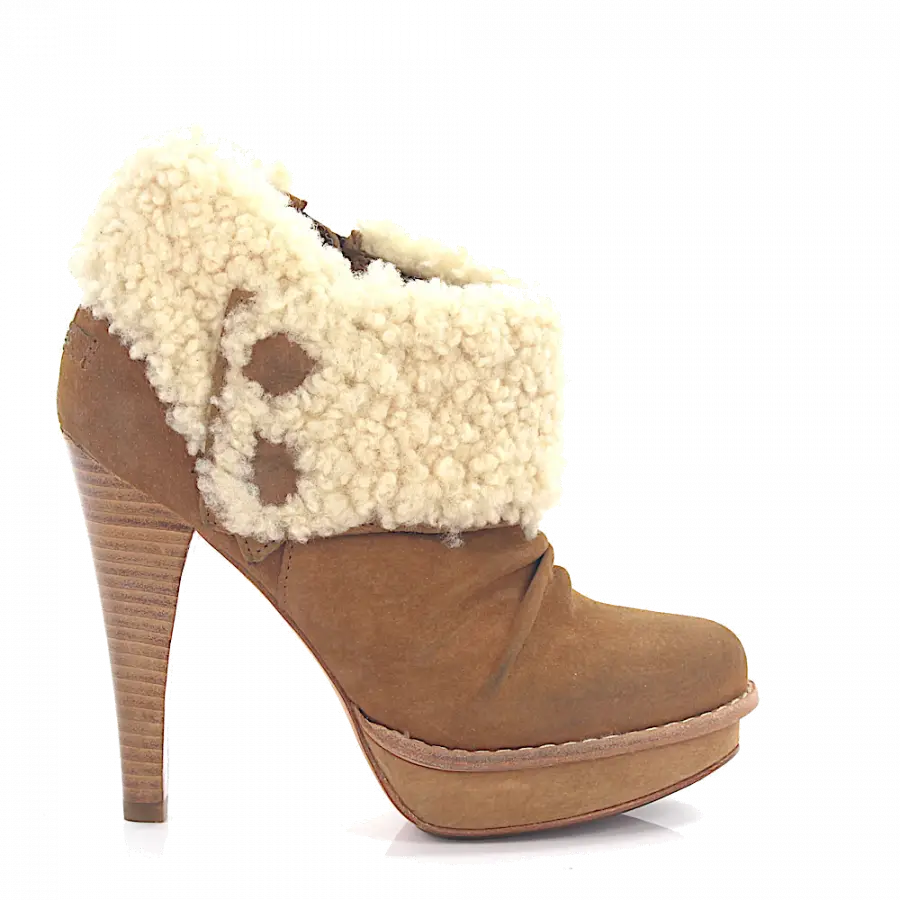 UGG - Plateaustiefeletten GEORGETTE Logo Fellschaft - beige