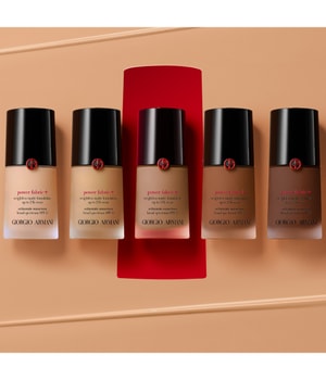 Giorgio Armani Power Fabric + Longwear High Coverage Foundation Flüssige Foundation-30 ml