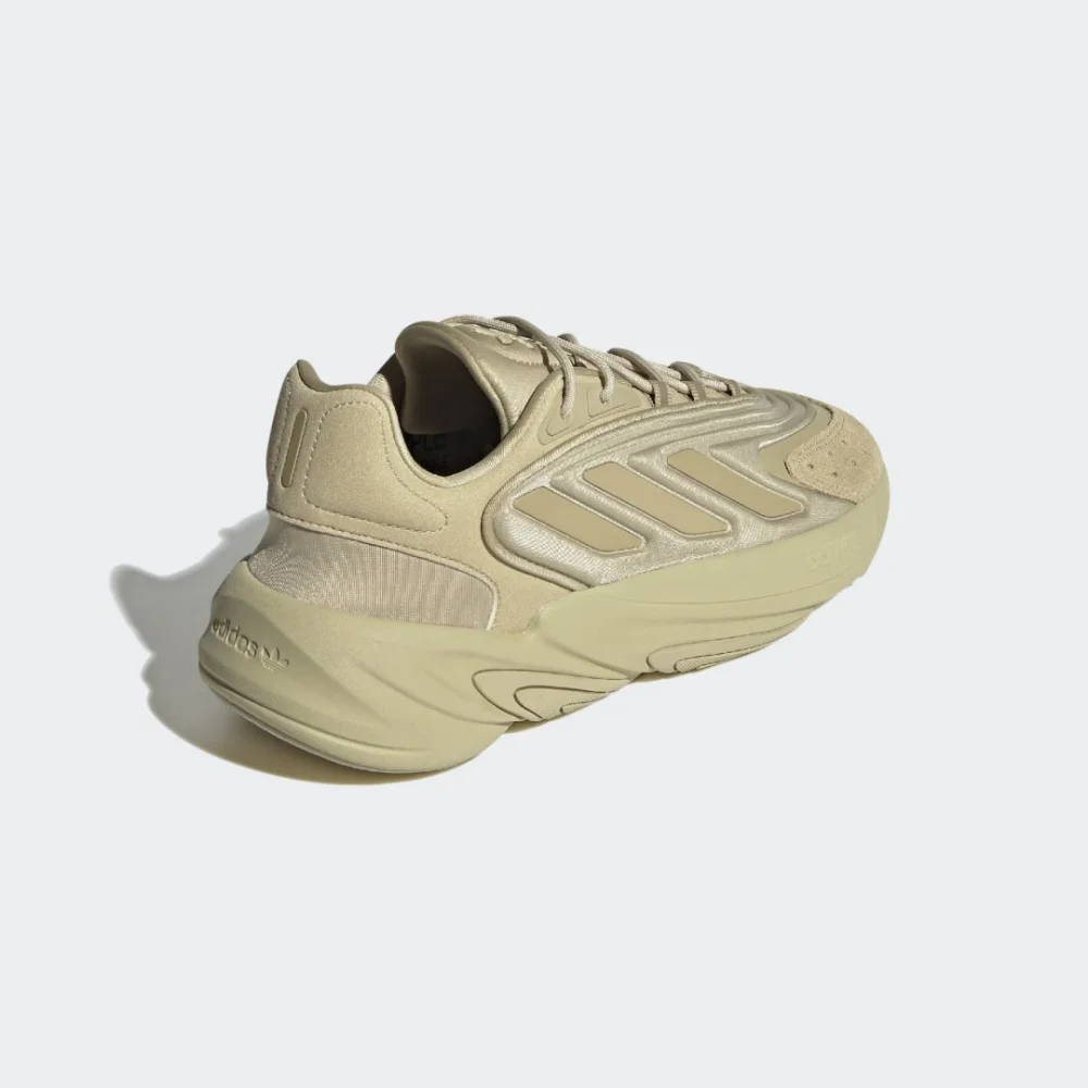 adidas Ozelia GV7685 / braun
