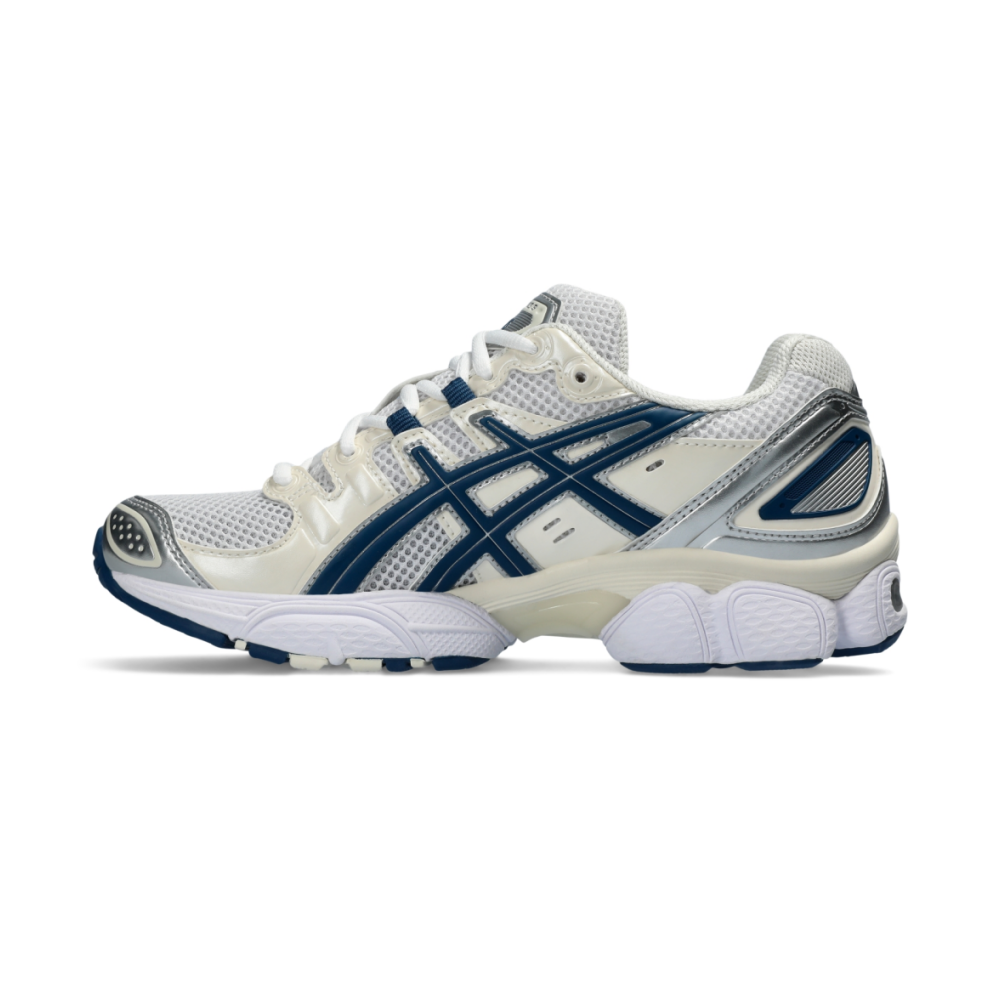 Asics Gel Nimbus 9 1202A278-108 / weiss