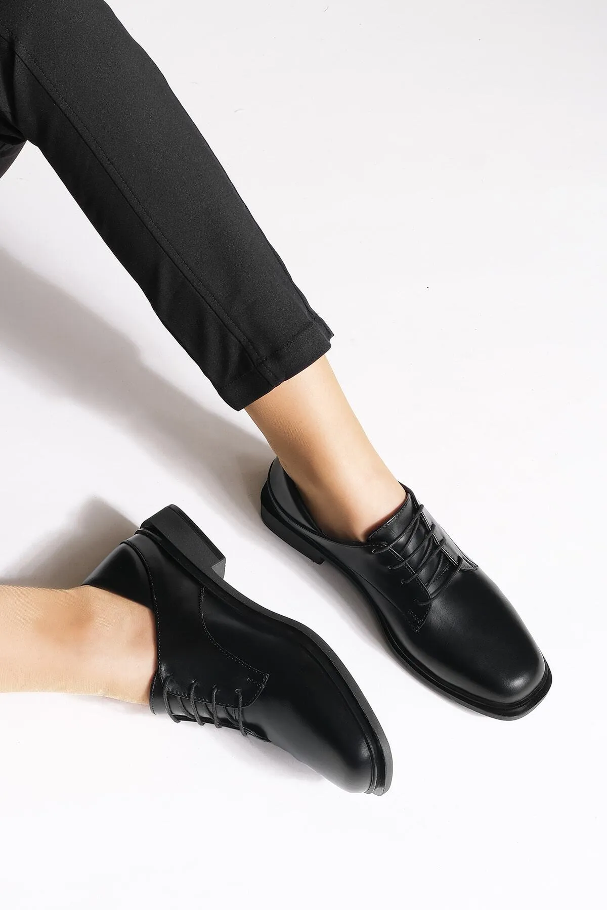 Marjin  Damen Oxford-Schuhe Blunt Toe Lace Up Maskuline Freizeitschuhe Rilen schwarz