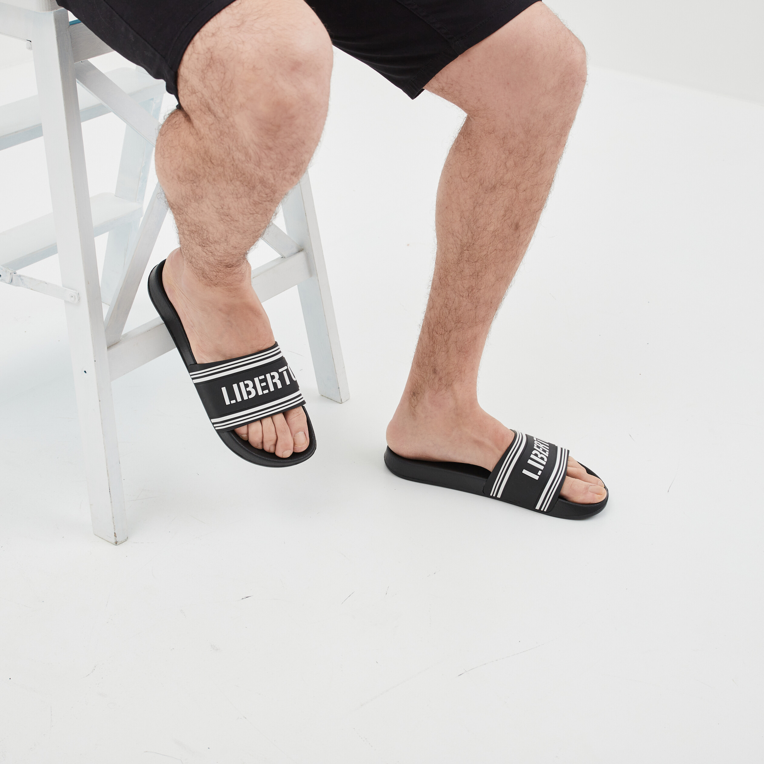 Mules Liberto noir homme | La Halle