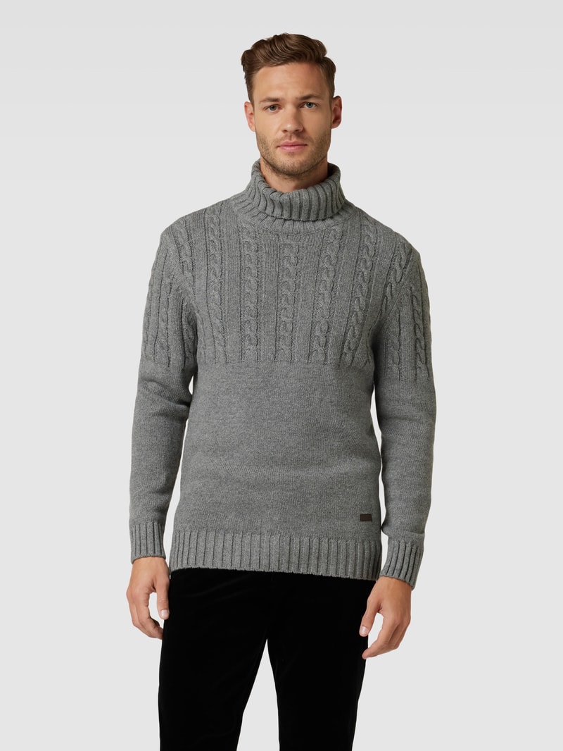 Strickpullover mit Zopfmuster in mittelgrau meliert